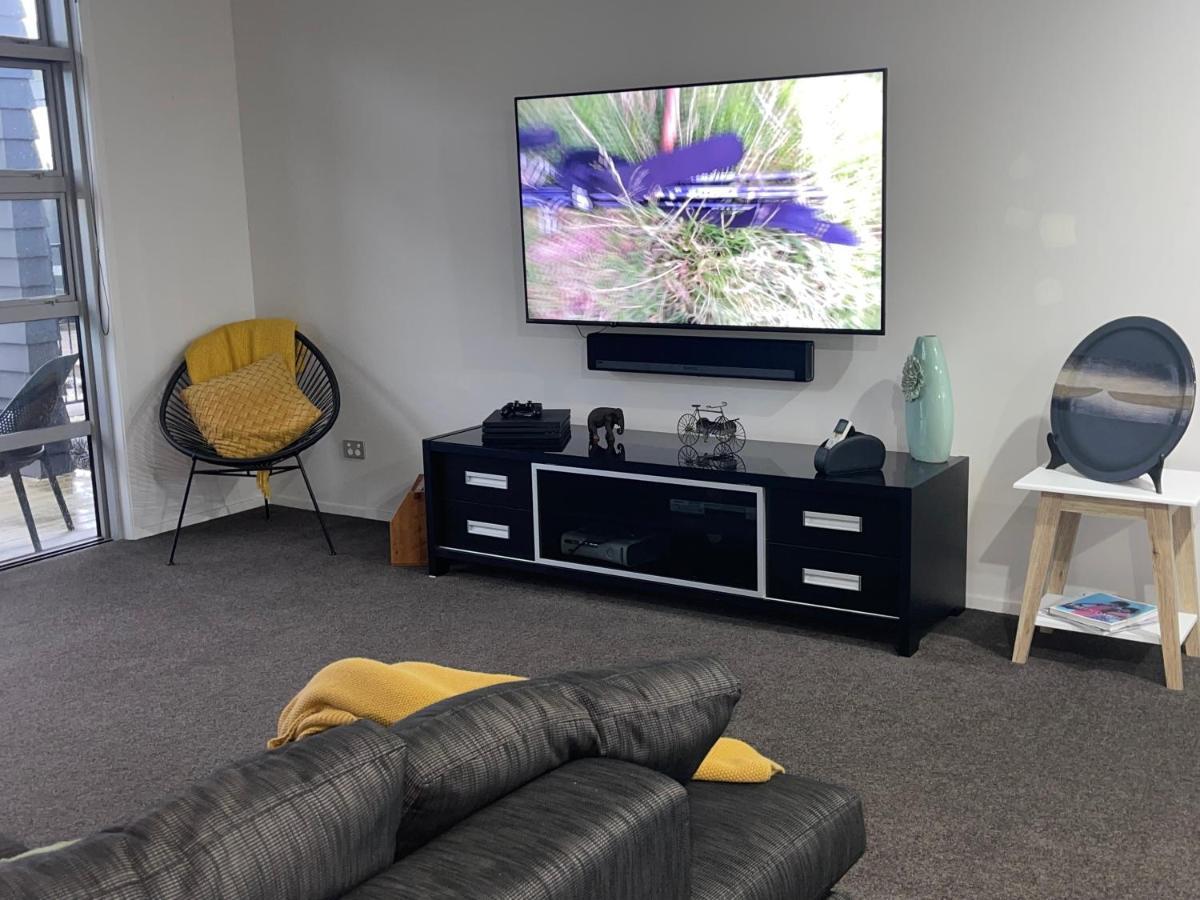 Titoki Grove Apartment Кеймбридж Екстериор снимка