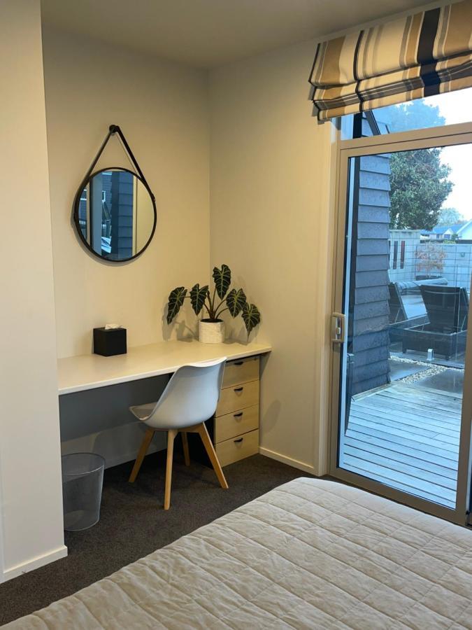 Titoki Grove Apartment Кеймбридж Екстериор снимка